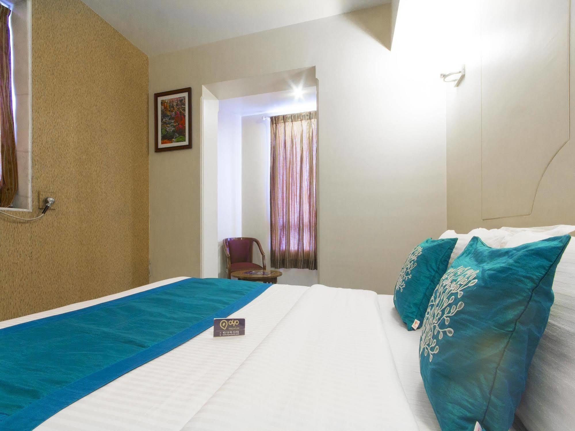 Hotel Ashray International, Sion - Near Bkc Mumbai Exterior foto