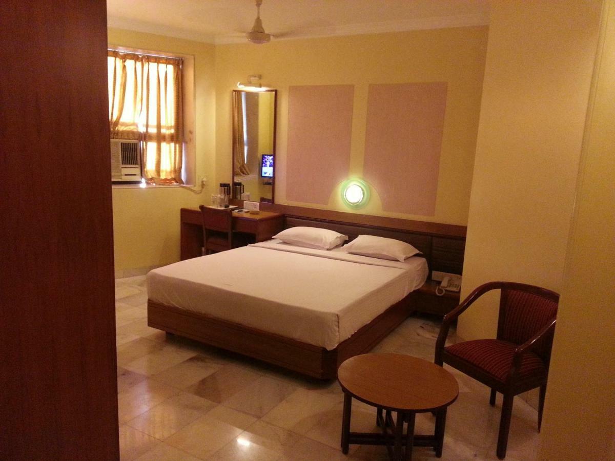 Hotel Ashray International, Sion - Near Bkc Mumbai Exterior foto