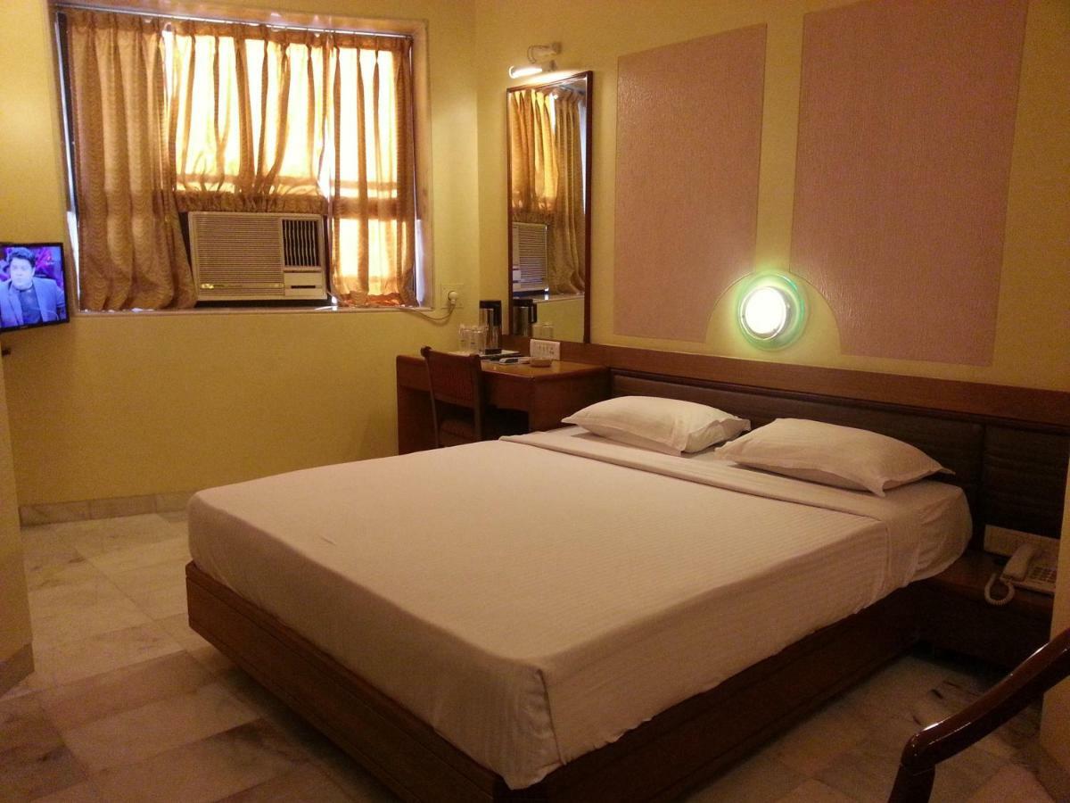Hotel Ashray International, Sion - Near Bkc Mumbai Exterior foto