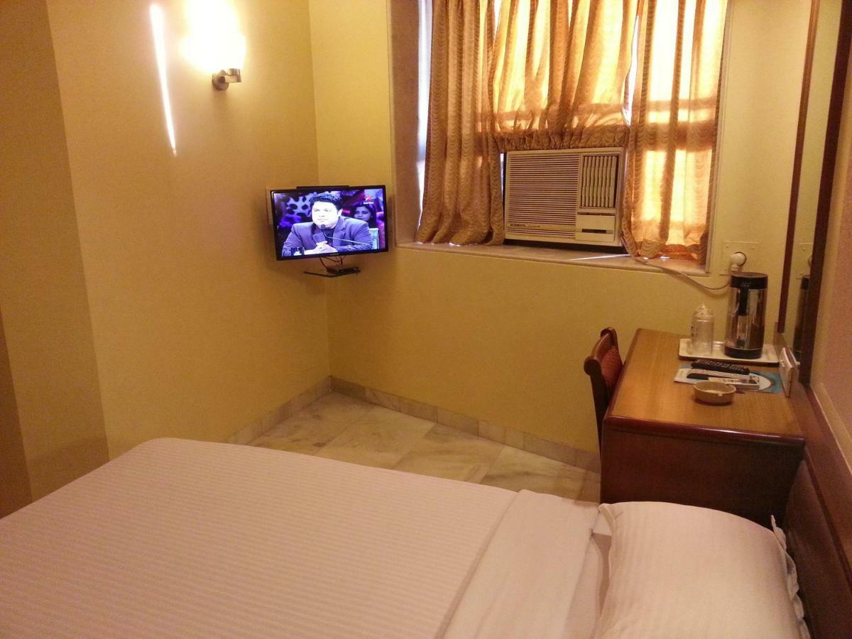 Hotel Ashray International, Sion - Near Bkc Mumbai Exterior foto